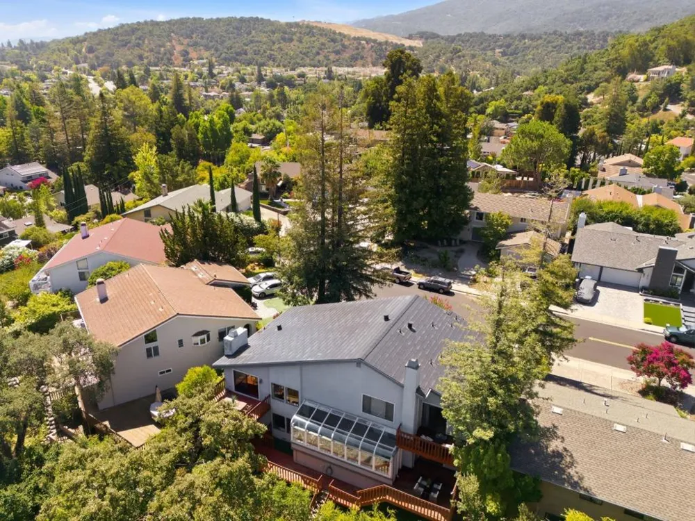 1667 Glenrock Court San Jose, CA 95124
