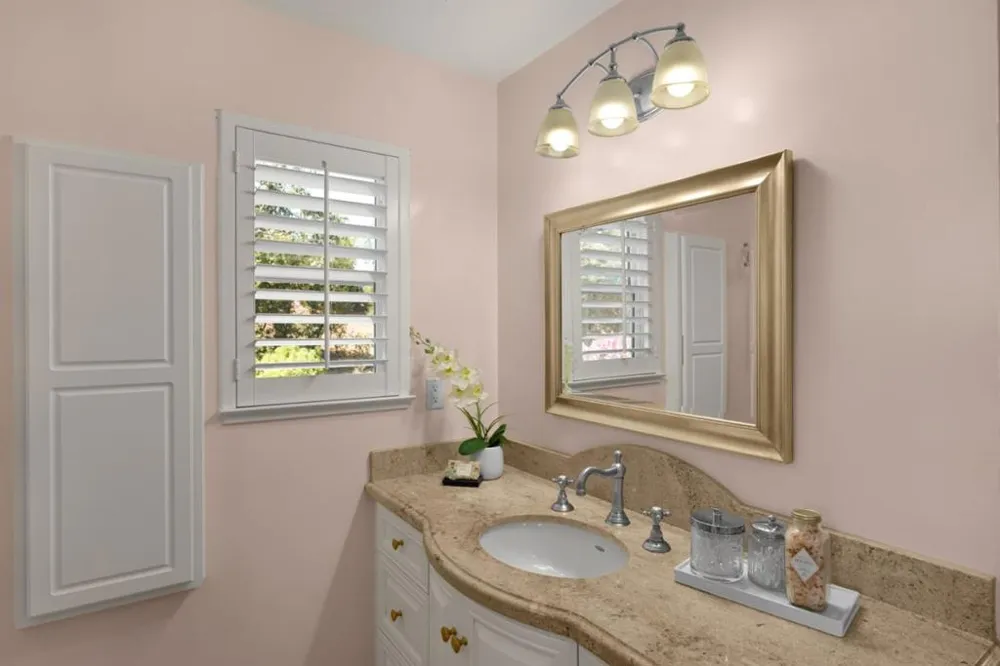 2596 Hidden Valley Lane Napa, CA 94558