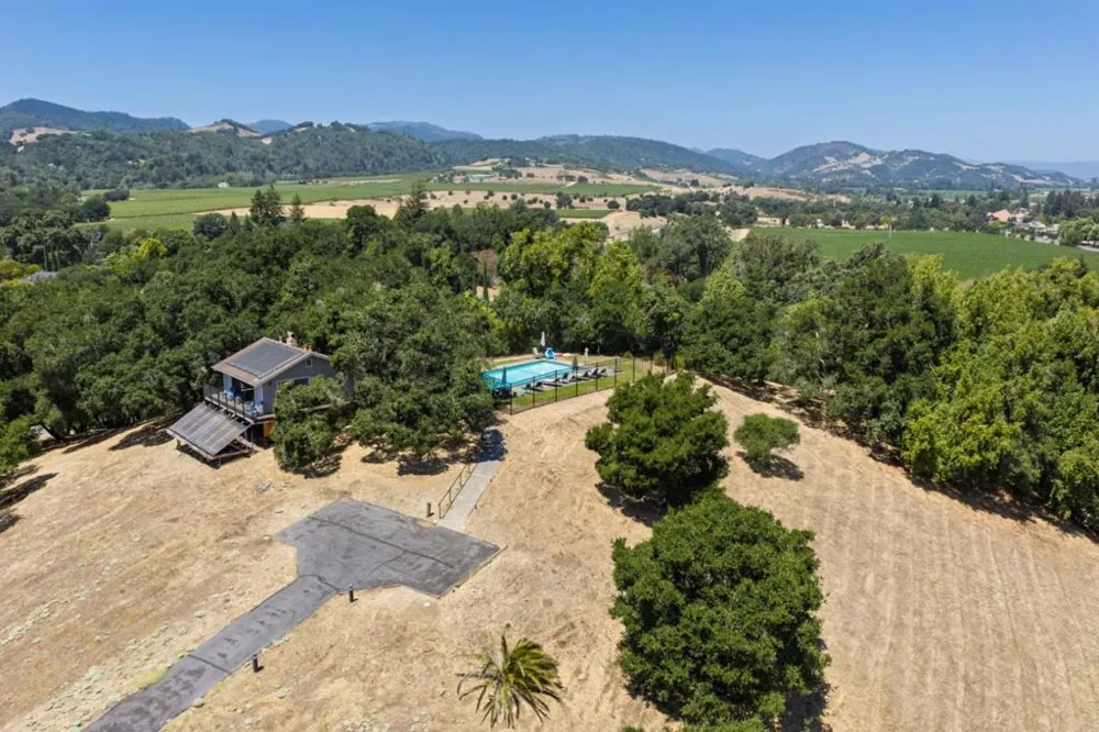 2596 Hidden Valley Lane Napa, CA 94558