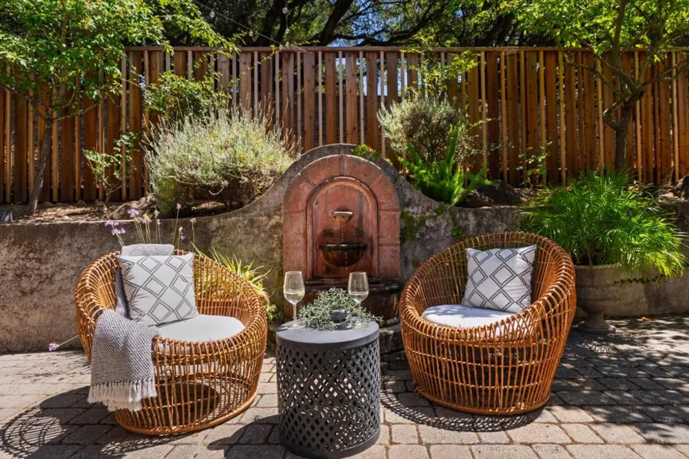 2596 Hidden Valley Lane Napa, CA 94558