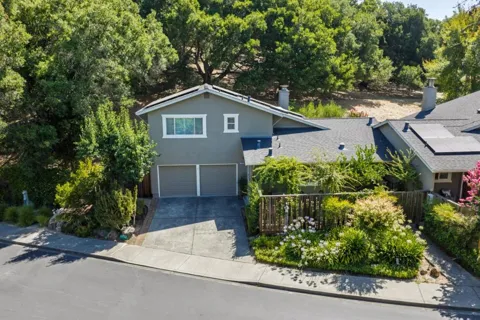 2596 Hidden Valley Lane