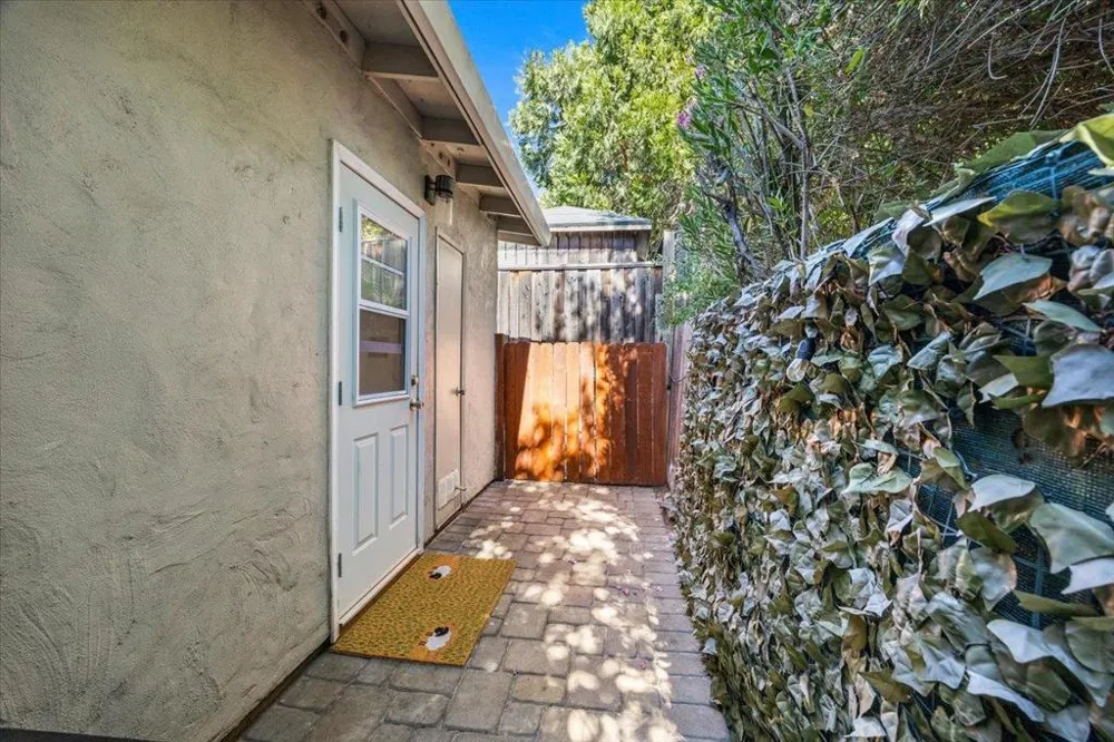226 San Mateo Avenue Los Gatos, CA 95030