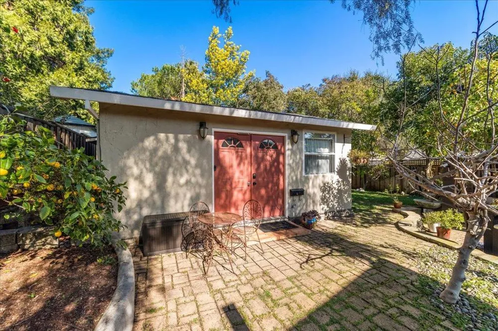 226 San Mateo Avenue Los Gatos, CA 95030