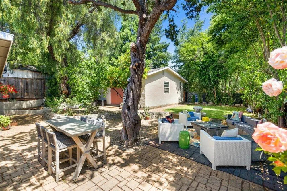 226 San Mateo Avenue Los Gatos, CA 95030