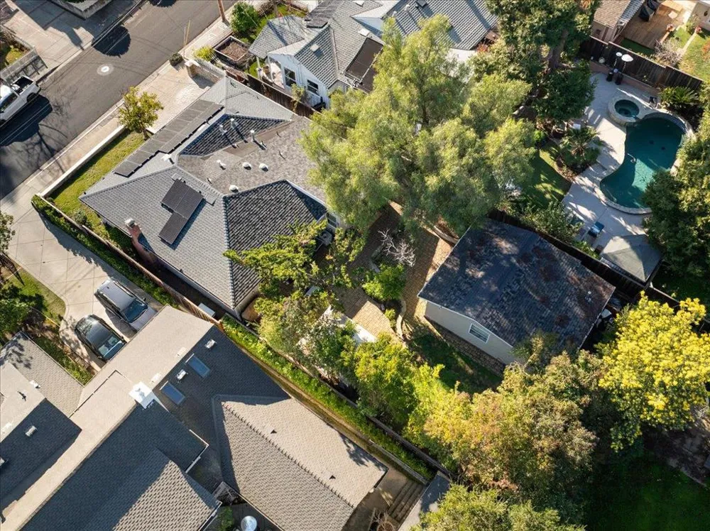 226 San Mateo Avenue Los Gatos, CA 95030