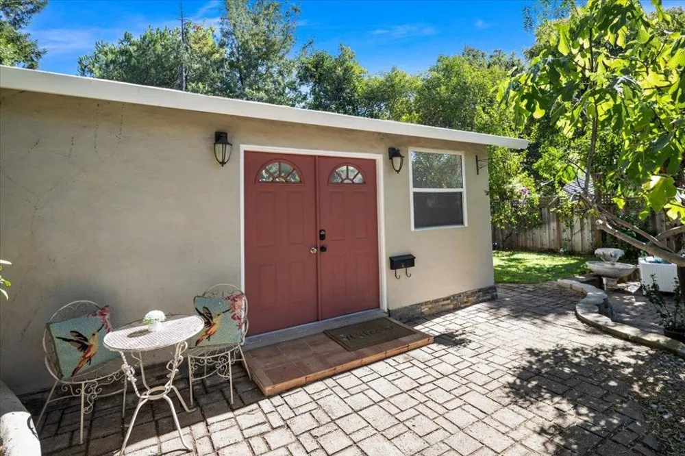 226 San Mateo Avenue Los Gatos, CA 95030