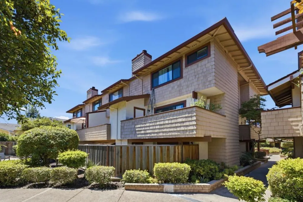 2785 S Bascom Avenue #19 Campbell, CA 95008