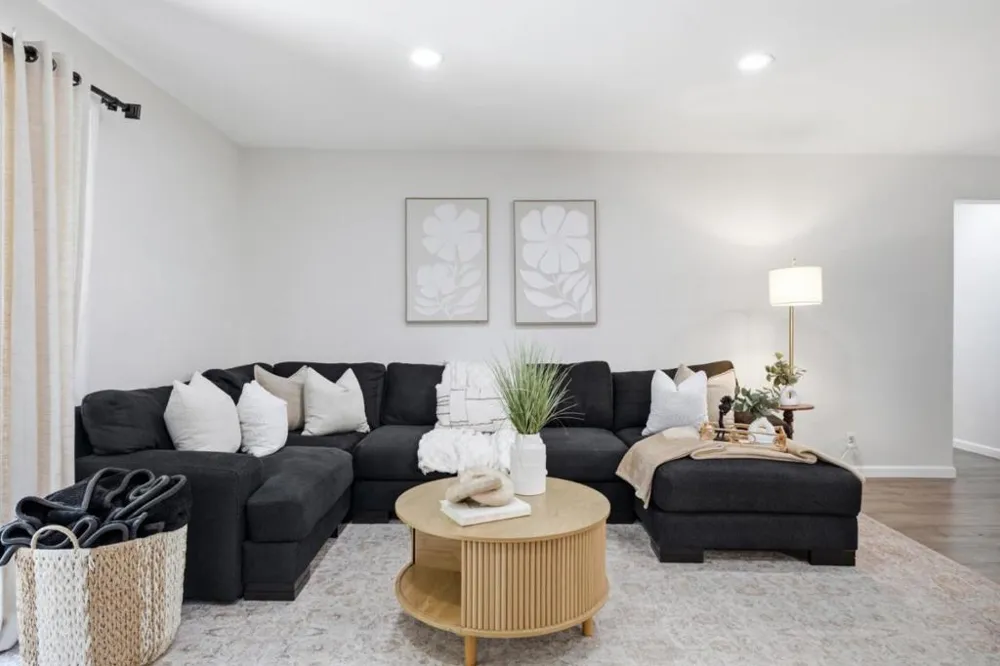 2785 S Bascom Avenue #19 Campbell, CA 95008