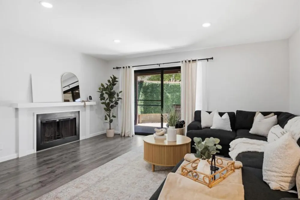 2785 S Bascom Avenue #19 Campbell, CA 95008