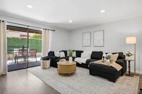 2785 S Bascom Avenue #19