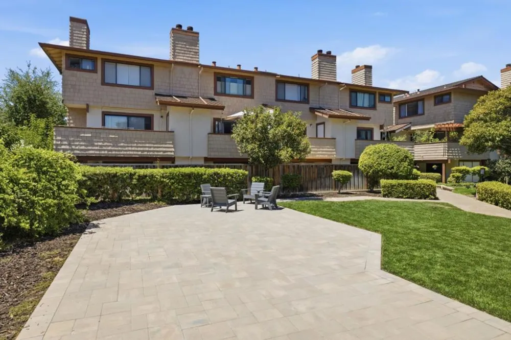 2785 S Bascom Avenue #19 Campbell, CA 95008