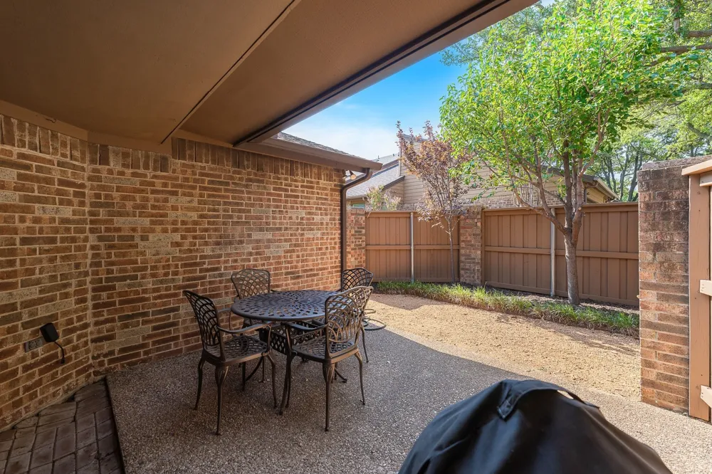 3315 Water Oak Court Farmers Branch, TX 75234