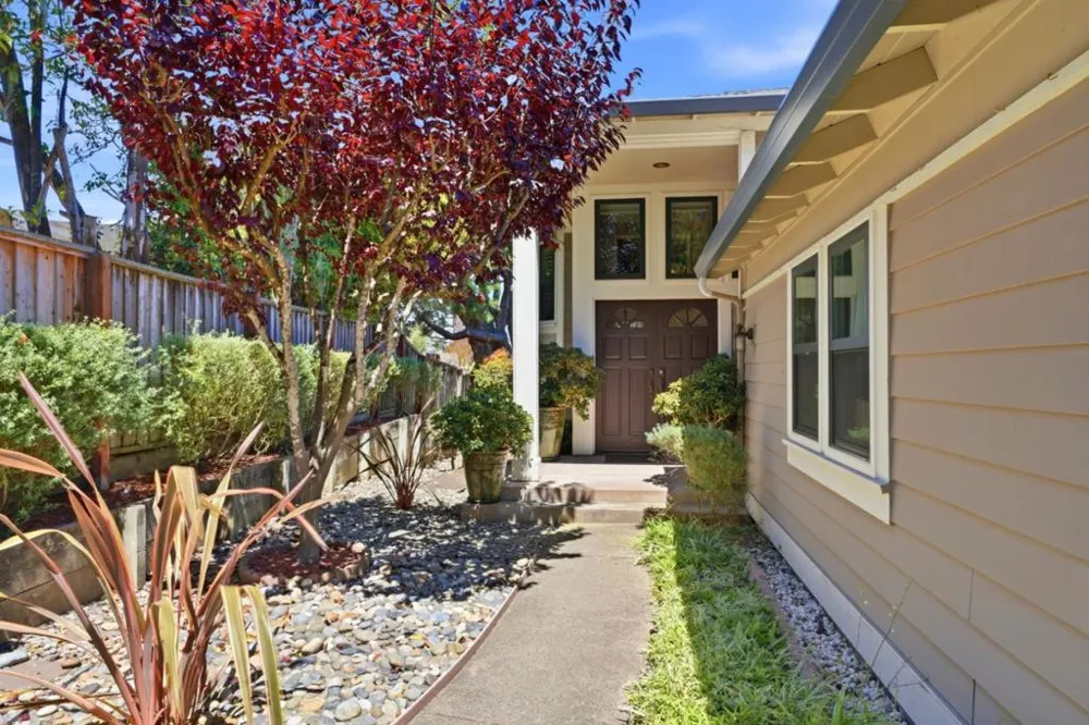 3021 Ransford Avenue Pacific Grove, CA 93950