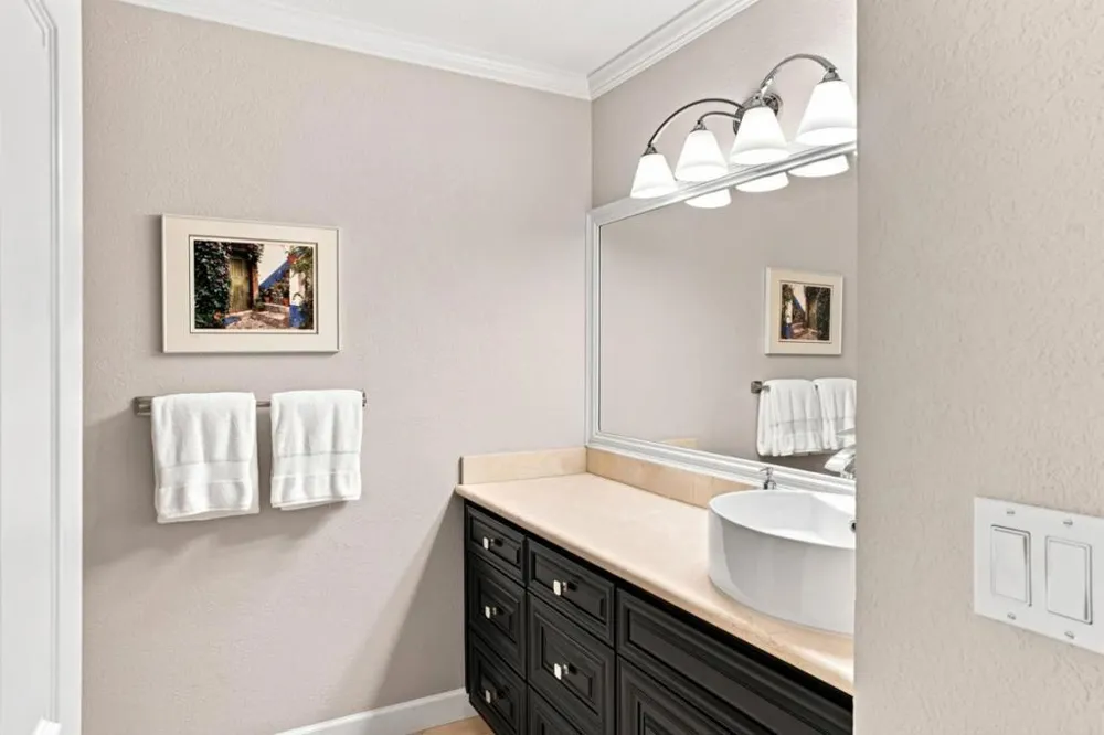 3021 Ransford Avenue Pacific Grove, CA 93950