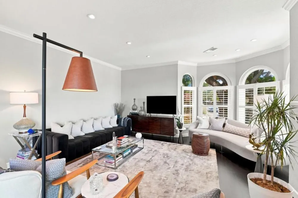 3021 Ransford Avenue Pacific Grove, CA 93950