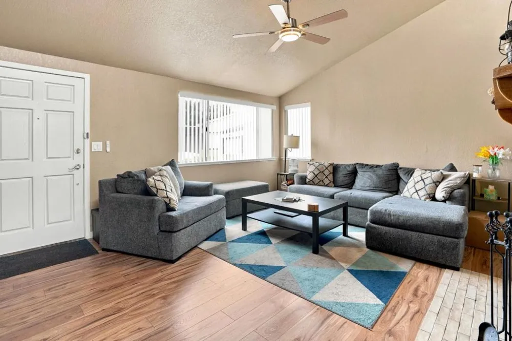 3080 Crumpton Lane #21 Marina, CA 93933