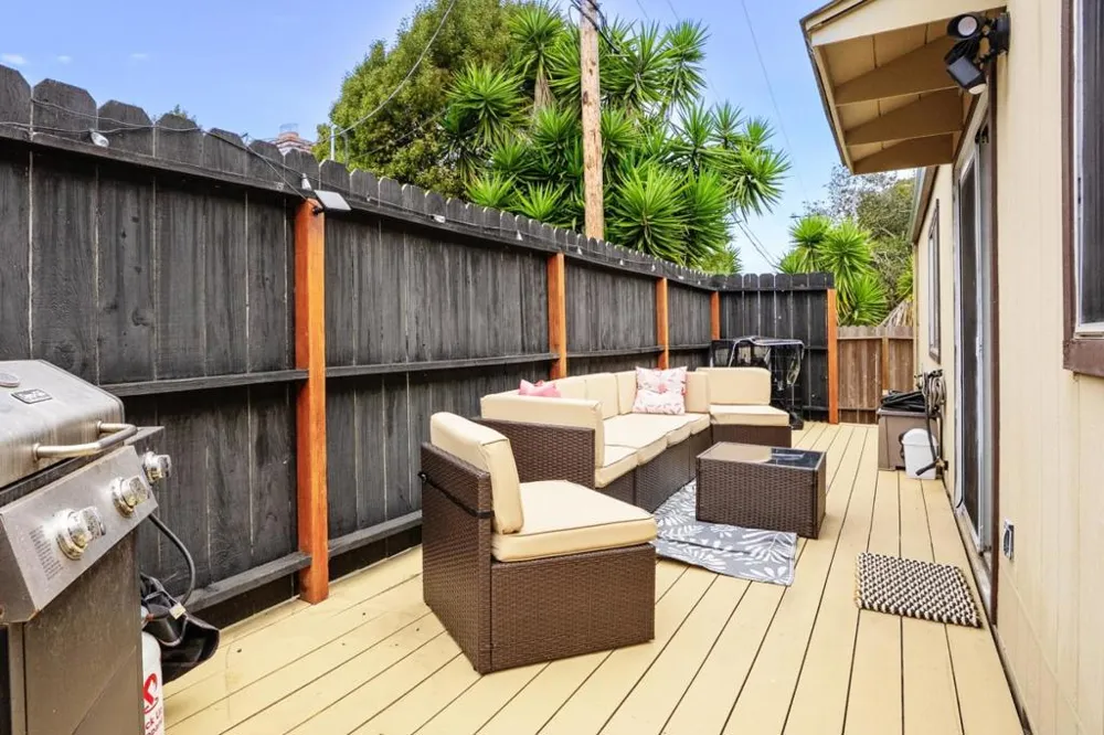 3080 Crumpton Lane #21 Marina, CA 93933