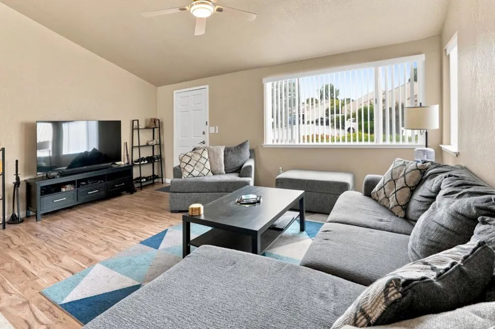 3080 Crumpton Lane #21 Marina, CA 93933