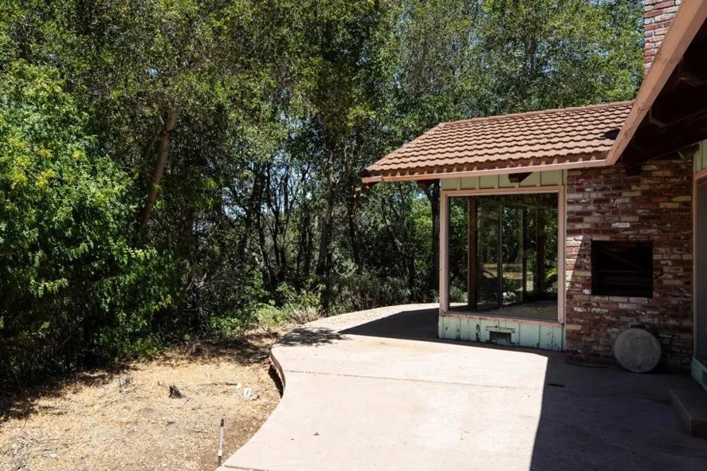 11450 Summit Wood Road Los Altos Hills, CA 94022