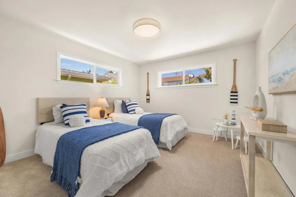 4805 Emerald Street Capitola, CA 95010