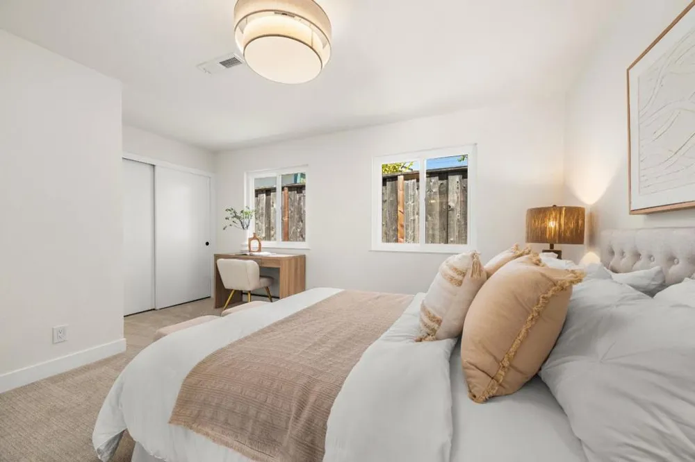 4805 Emerald Street Capitola, CA 95010