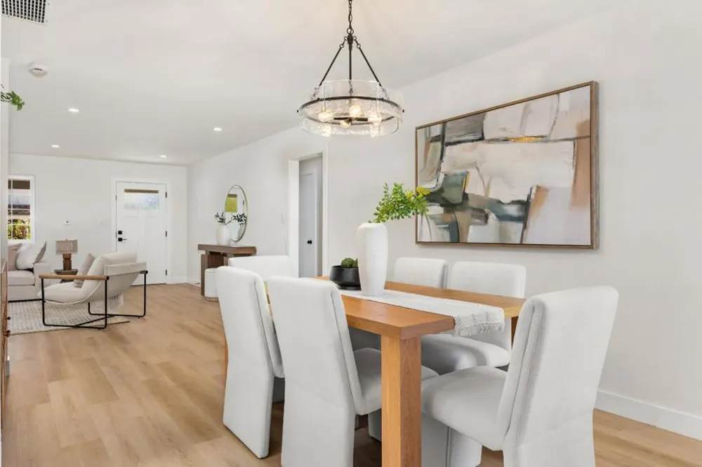 4805 Emerald Street Capitola, CA 95010