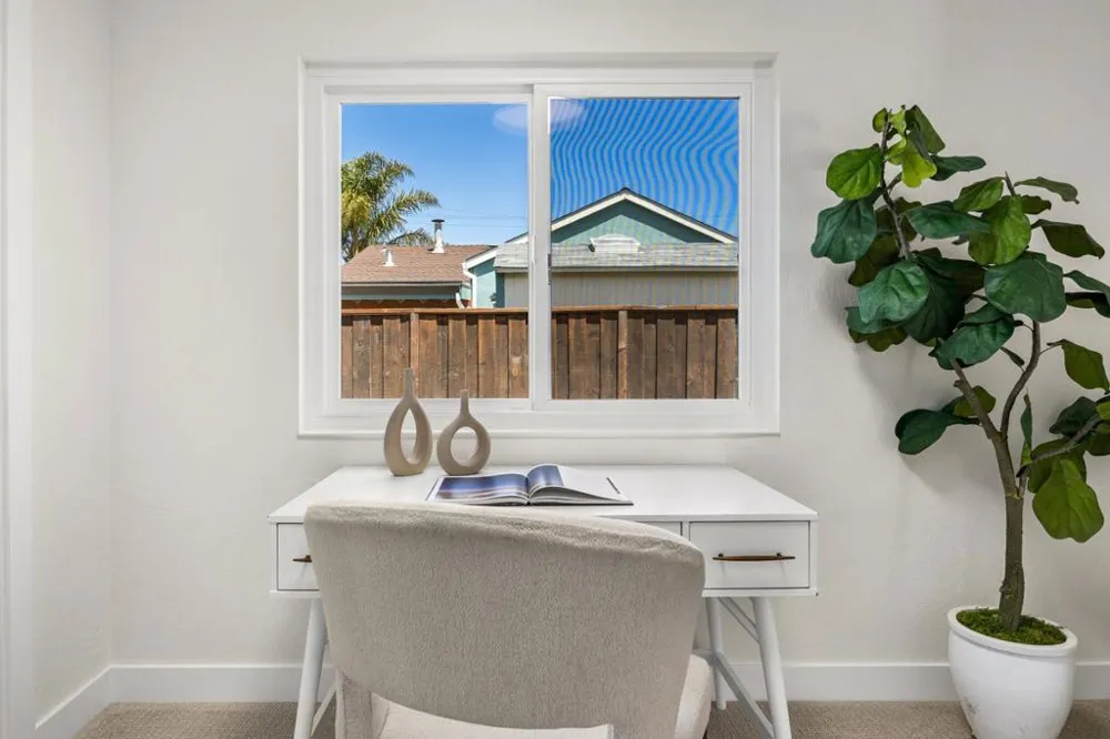 4805 Emerald Street Capitola, CA 95010