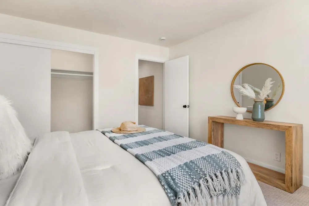 4805 Emerald Street Capitola, CA 95010