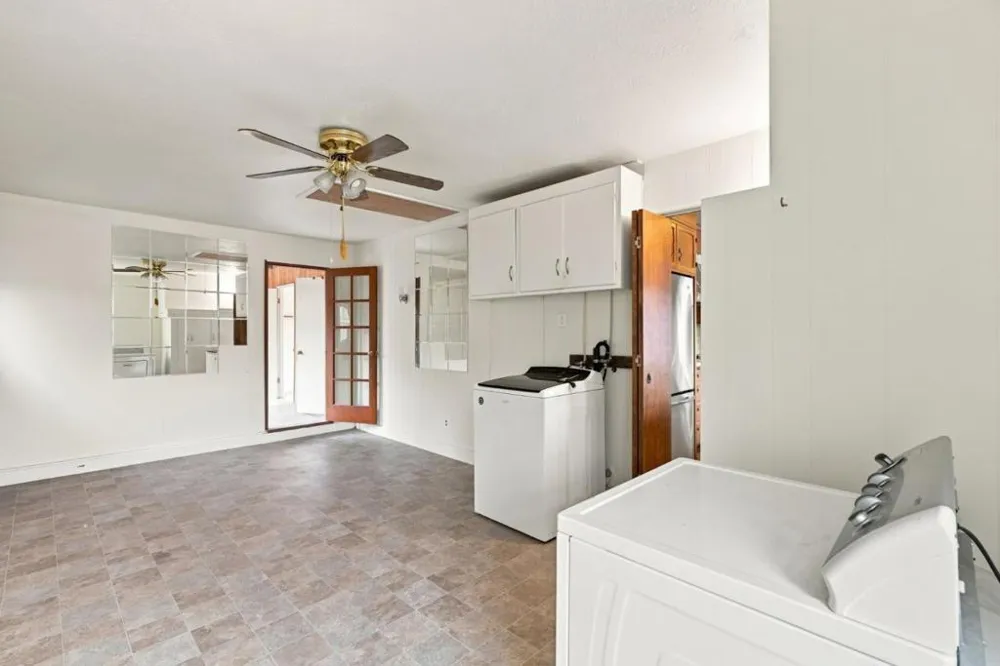 61 Work Avenue Del Rey Oaks, CA 93940
