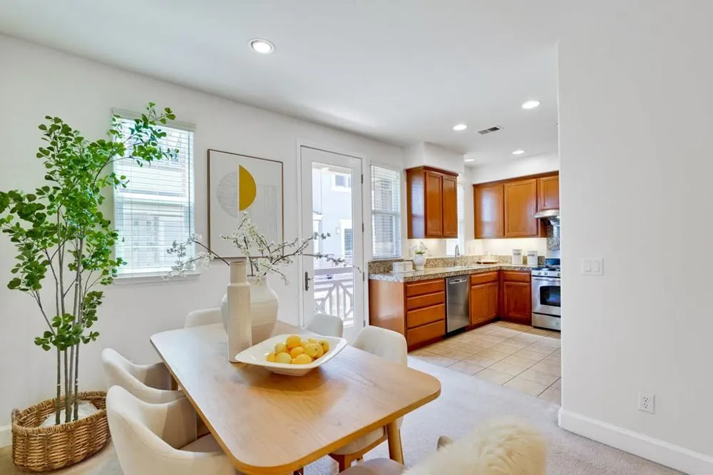 1256 Water Lily Way San Jose, CA 95129