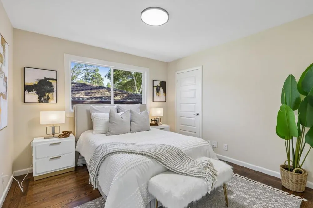 1512 Alturas Drive Burlingame, CA 94010
