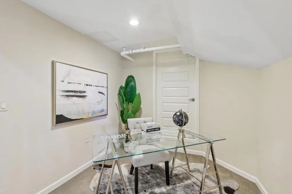 1512 Alturas Drive Burlingame, CA 94010