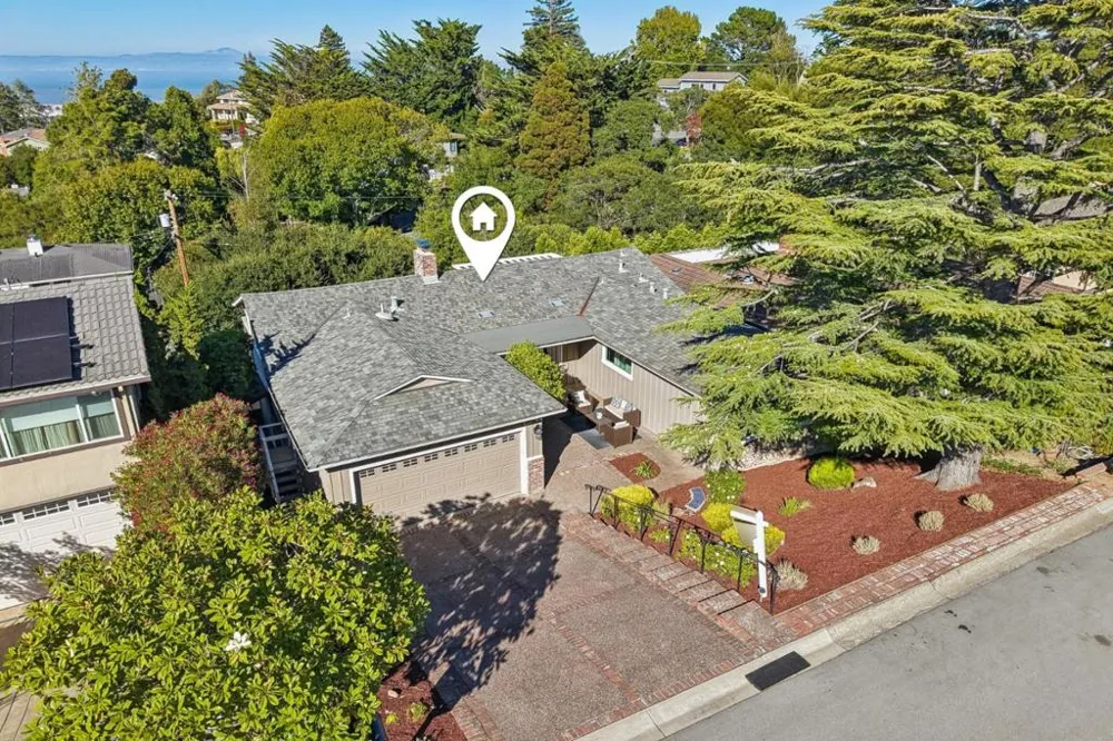 1512 Alturas Drive Burlingame, CA 94010