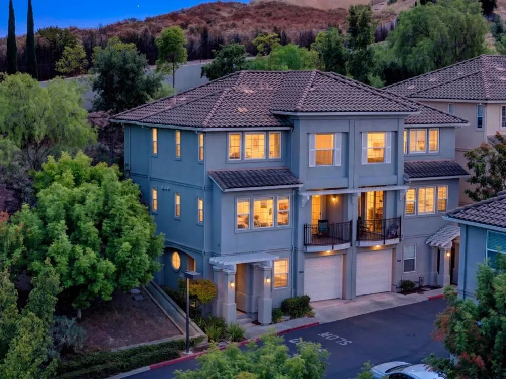 2695 Villa Cortona Way San Jose, CA 95125