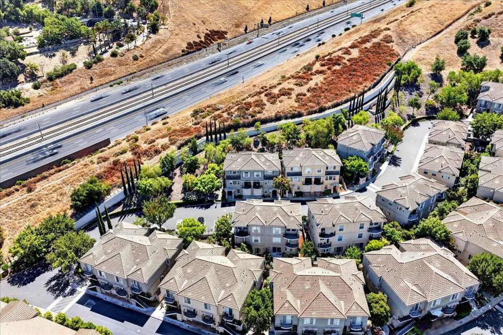 2695 Villa Cortona Way San Jose, CA 95125