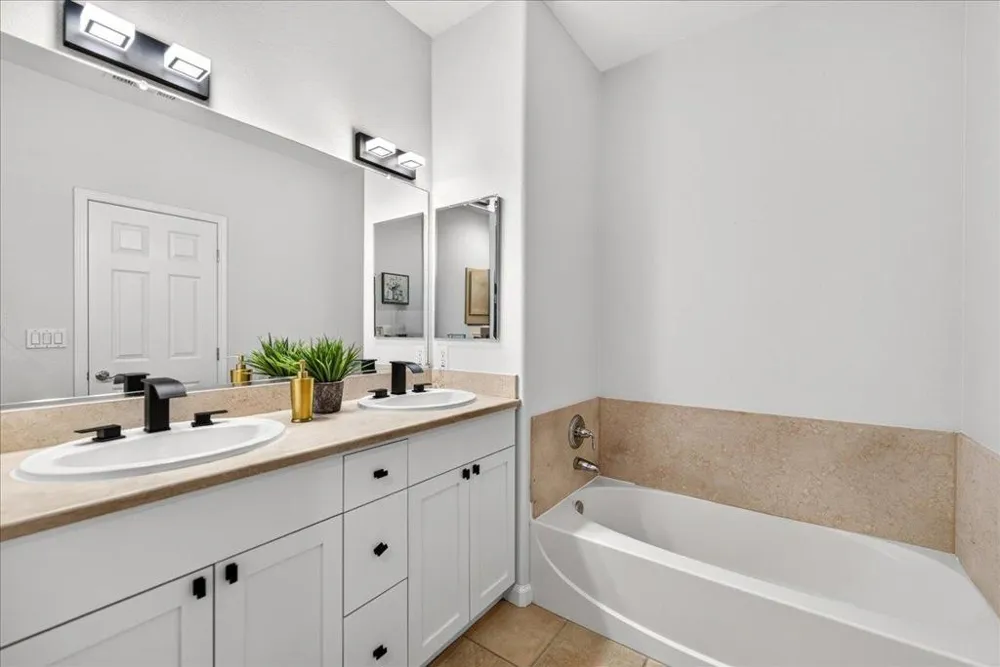 2695 Villa Cortona Way San Jose, CA 95125