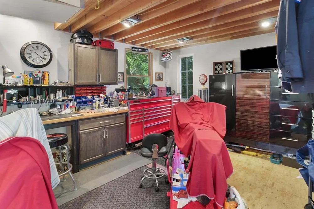 15 Heritage Road La Honda, CA 94020