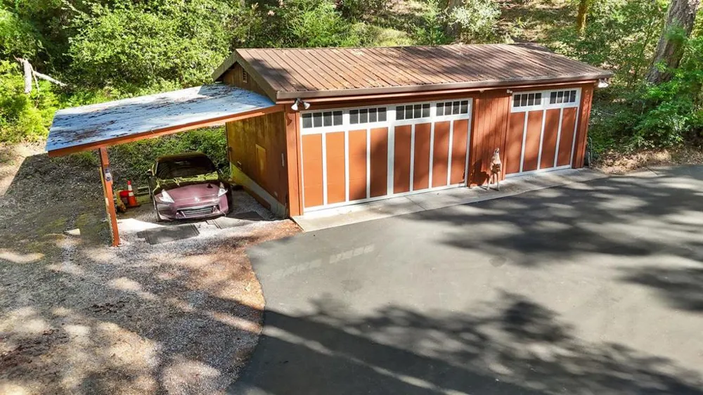 15 Heritage Road La Honda, CA 94020