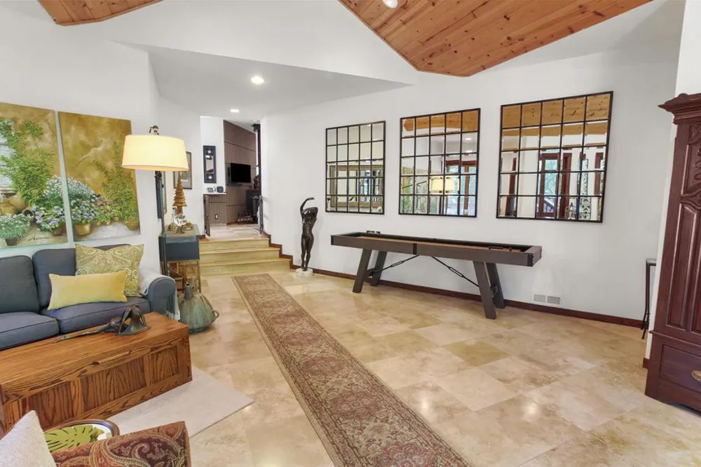 15 Heritage Road La Honda, CA 94020