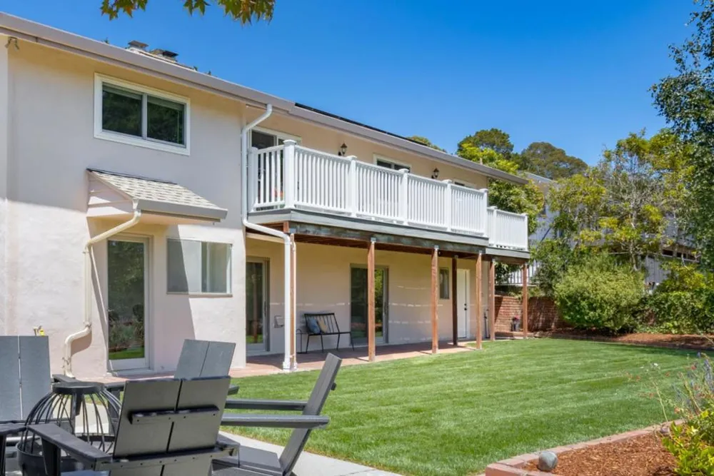 504 Cuesta Drive Aptos, CA 95003