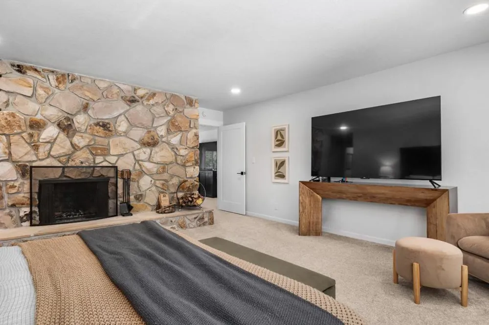 504 Cuesta Drive Aptos, CA 95003