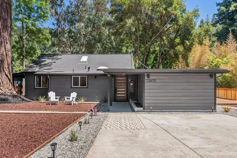 12670 East Street Boulder Creek, CA 95006