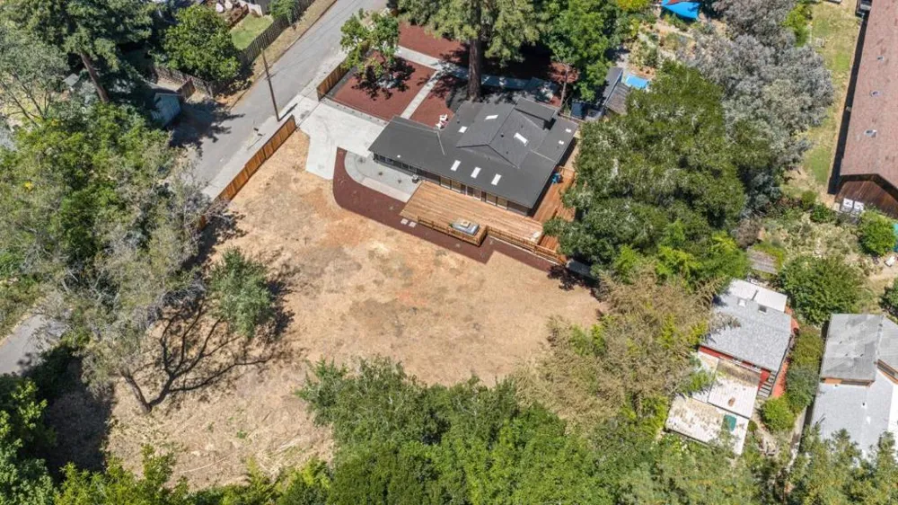 12670 East Street Boulder Creek, CA 95006