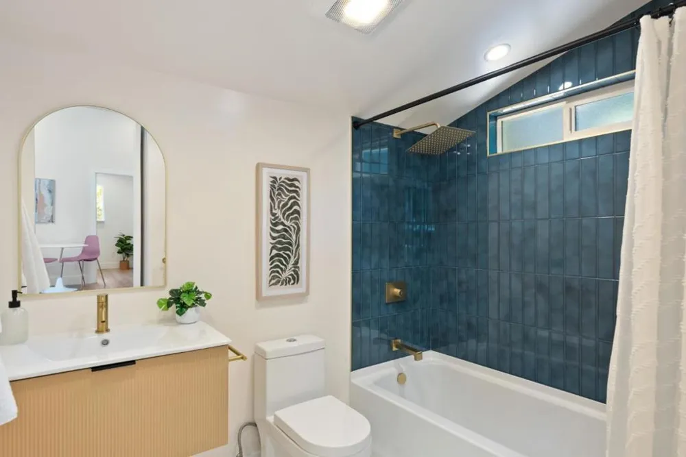 12670 East Street Boulder Creek, CA 95006