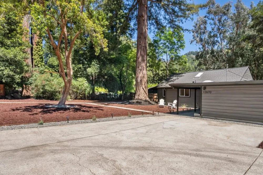 12670 East Street Boulder Creek, CA 95006