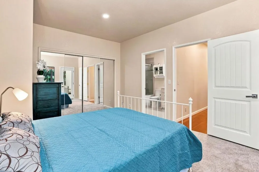 16855 Redwood Lodge Road Los Gatos, CA 95033