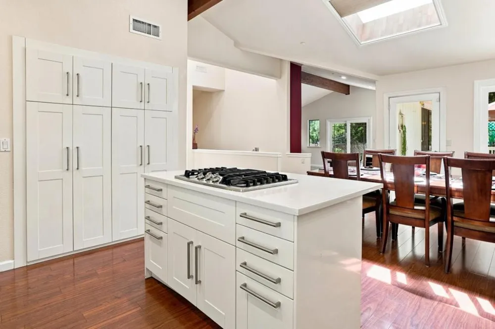 16855 Redwood Lodge Road Los Gatos, CA 95033