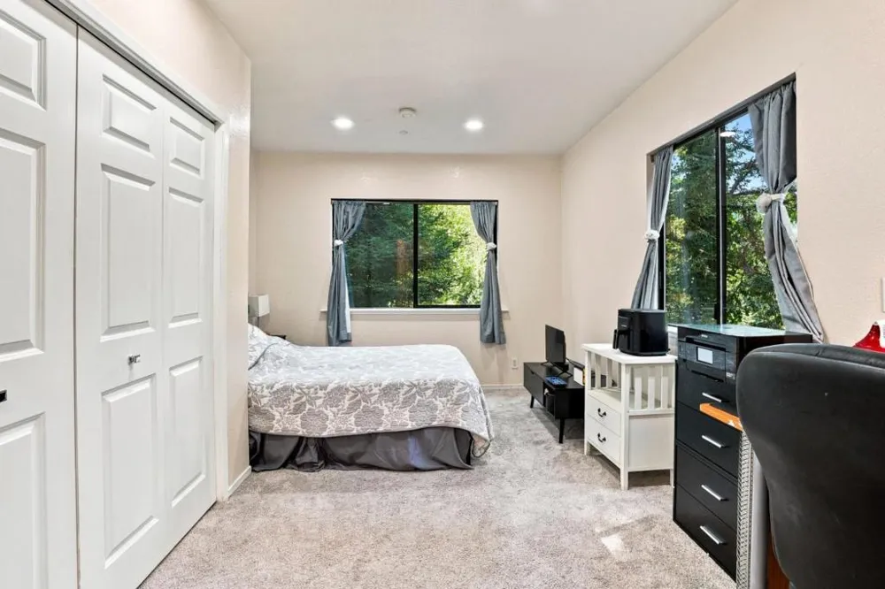 16855 Redwood Lodge Road Los Gatos, CA 95033