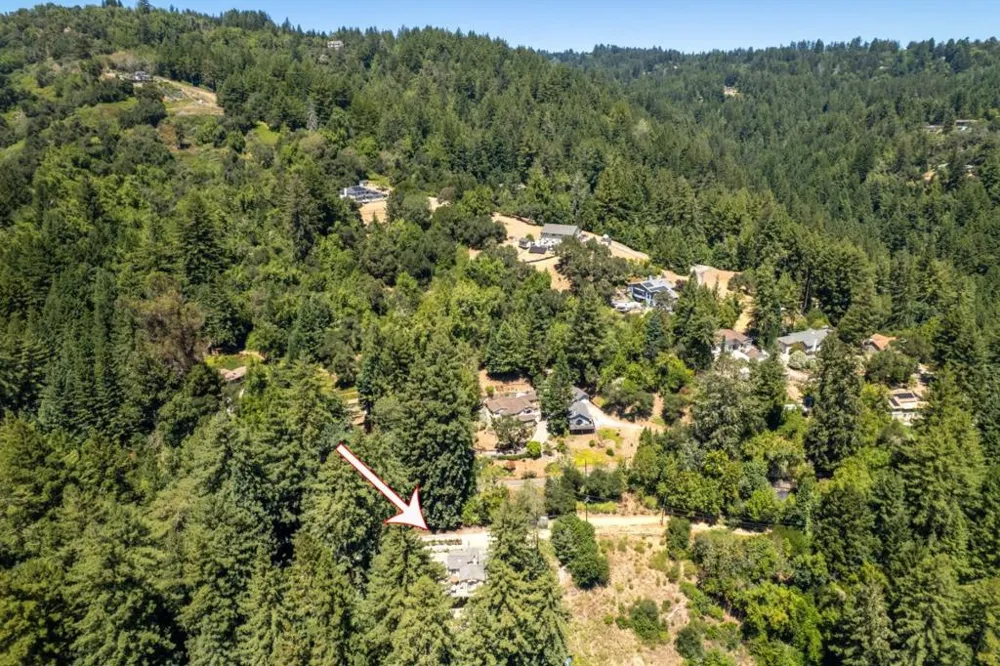 16855 Redwood Lodge Road Los Gatos, CA 95033