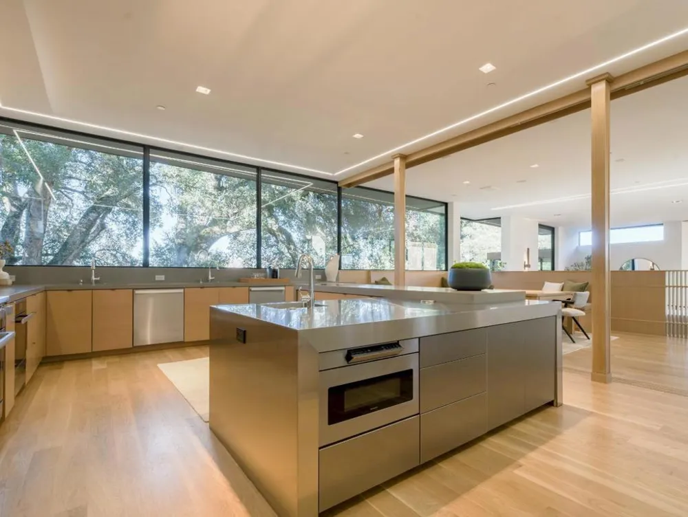 2 Rumsen Trace Carmel, CA 93923